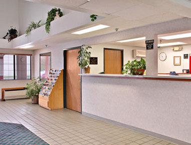 Super 8 By Wyndham Hotel 2*