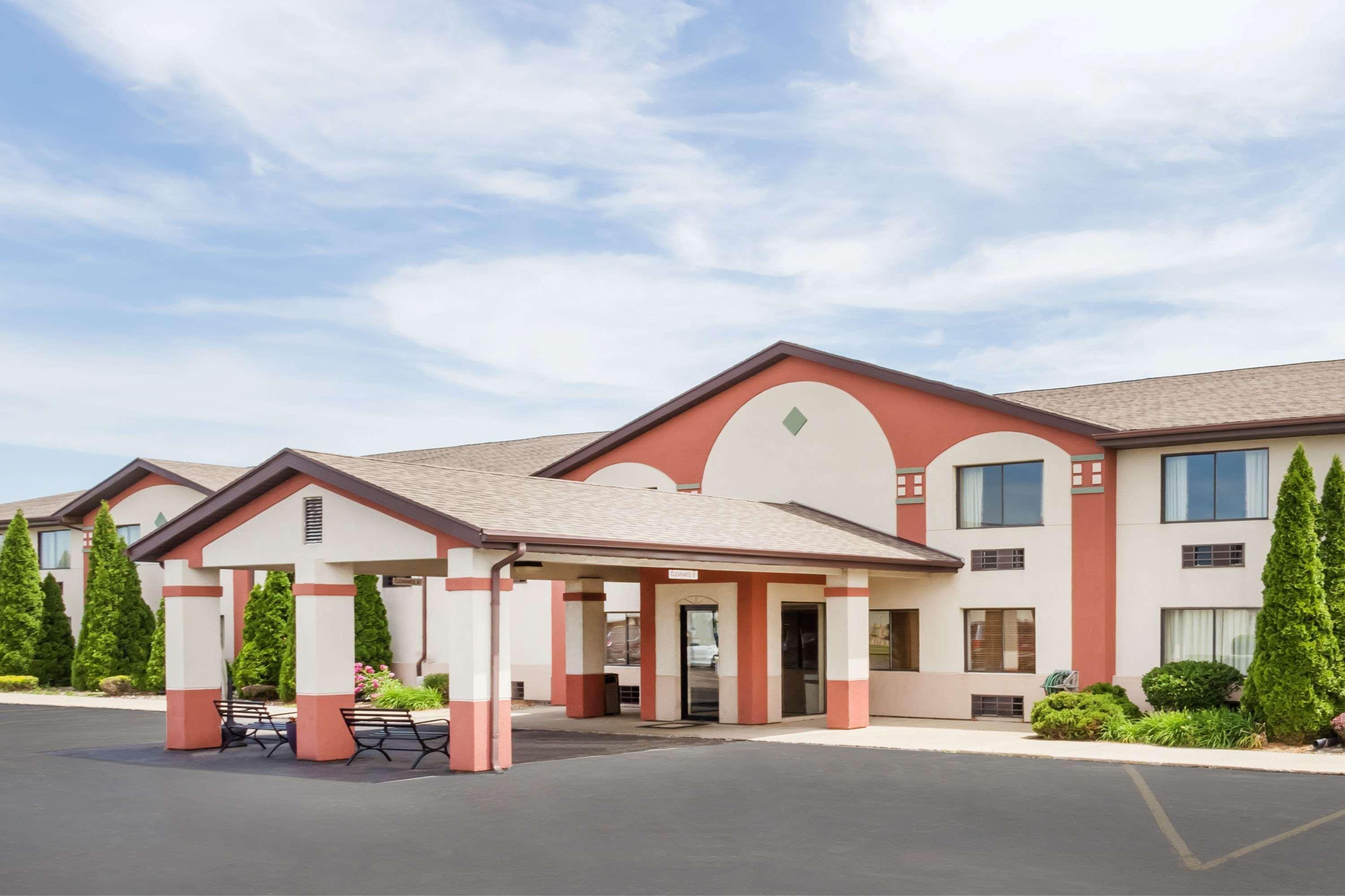 Super 8 By Wyndham Hotel Plymouth