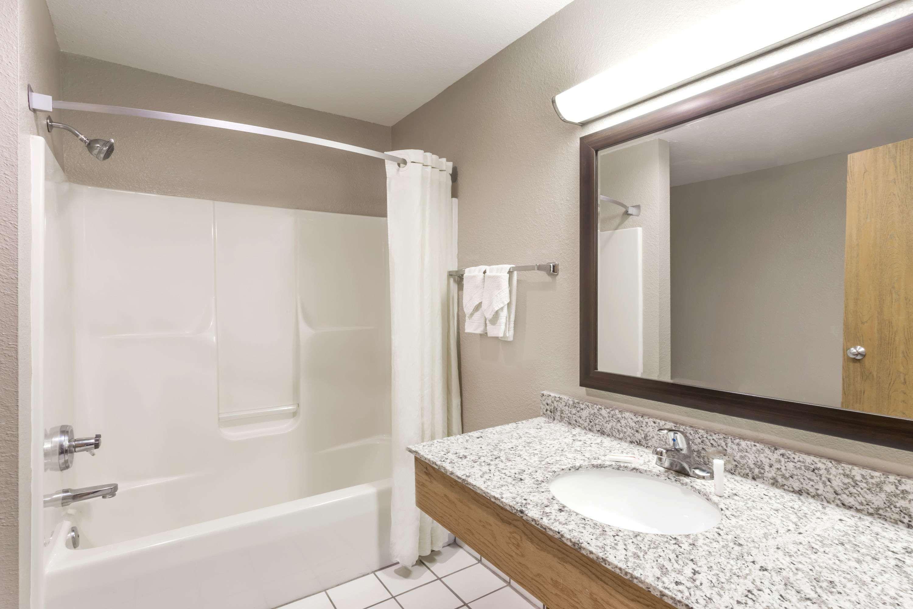 Super 8 By Wyndham 2*